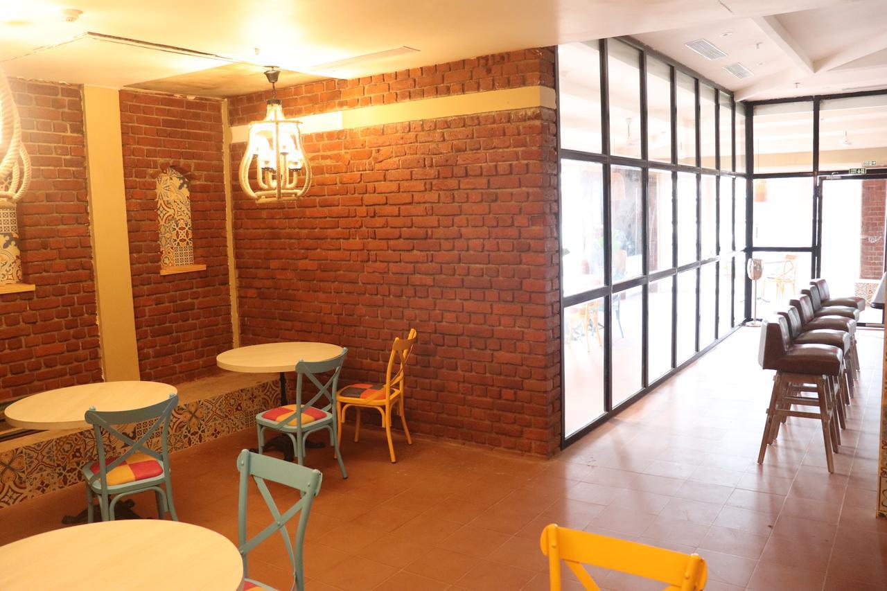 Swosti Chilika Resort Kanaipur Exterior foto