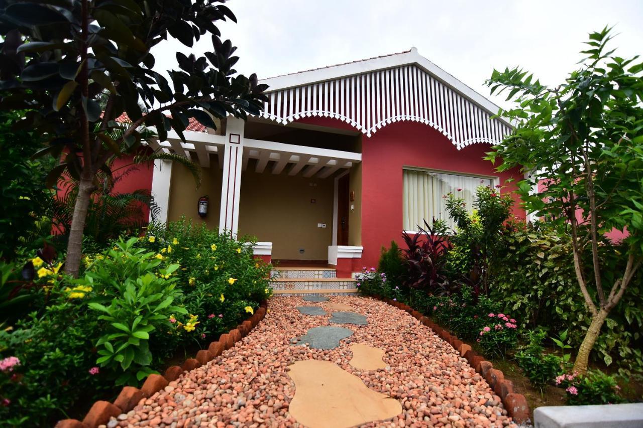 Swosti Chilika Resort Kanaipur Exterior foto